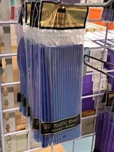 lot 1063 image: Lot of (10 Packs) Plastic Knives 20-count ( 200 Total Items )