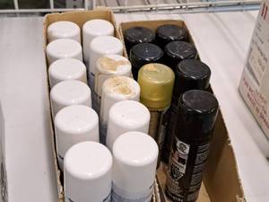 lot 1385 image: Lot of (19 Cans) Costume Hair Spray
