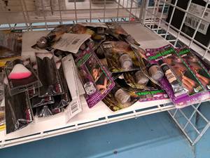 lot 1414 image: Assorted Halloween CostumeMake-up Accessories