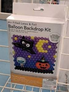 lot 1421A image: Lot of (2) Balloon Backdrops  Air Filled Latex and Foil