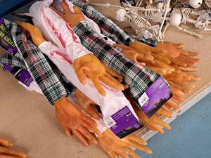 lot 1430A image: Lot of (18) Assorted Halloween Dcor Props - Severed Arms