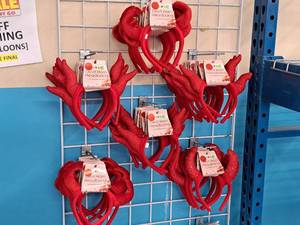 lot 1433 image: Assorted Halloween Costume Accessories - Devil Headbands