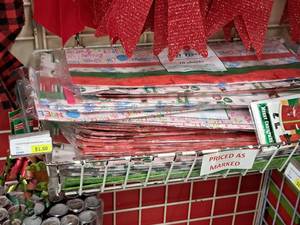 lot 1490 image: Lot of (1 Basket) Gift Wrap Tissue Paper