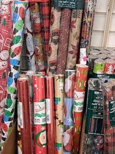 lot 1492 image: Lot of (1 Box) Assorted Rolls of Wrapping Paper