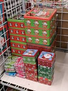 lot 1517 image: Assorted Holiday Gift Tins
