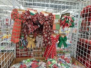 lot 1525 image: Assorted Holiday Gift Bows and Wrapping Paper