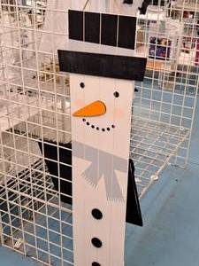 lot 1534A image: Snowman Dcor