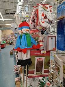 lot 1617 image: Assorted Holiday Dcor - Yard Stakes, Doorway Curtains, Invitations, Oven Mitts