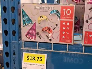 lot 1669 image: Lot of (1) 10-person New Years Eve Party Kit