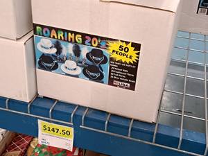 lot 1685 image: Lot of (1) 50-person New Years Eve Party Kit - Roaring 20s