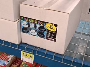 lot 1686 image: Lot of (1) 50-person New Years Eve Party Kit - Roaring 20s