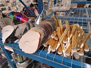 lot 1764 image: Lot of (100) Assorted Happy New Year Party Hats and Noise Makers