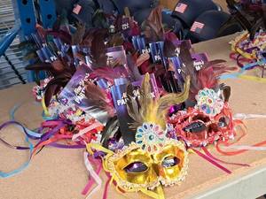 lot 1790 image: Lot of (44) Assorted New Years Eve Party Masks