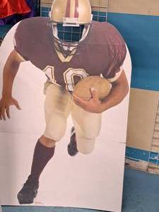 lot 1833 image: Cardboard Stand-up - Football Player