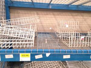 lot 532 image: Grid Panel Baskets - (5) 23x15x4, (1) 29x12x6, (4) 13x11x6
