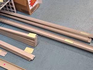 lot 558 image: Shelf Arms - (4) 4, (4) 4, (2) 8, (3) 6