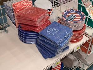 lot 1860 image: Assorted Patriotic Party Hats, Plates, Napkins, Straws