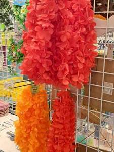 lot 1882 image: Assorted Spirit Leis