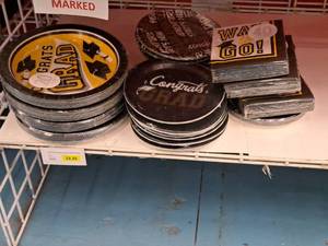 lot 1917 image: Assorted Graduation Party Plates and Napkins