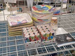 lot 2051 image: Assorted Party Supplies - Plates, Napkins w Cards, Party Poppers