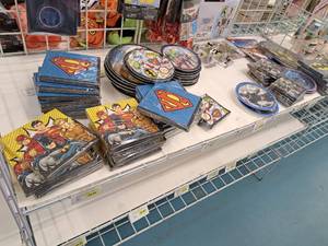 lot 2081 image: Assorted Party Supplies - Super Hero - Plates, Napkins