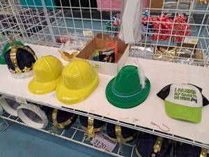 lot 2119 image: Assorted Costume Hats