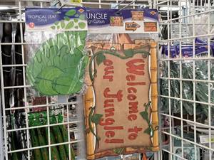 lot 2186 image: Cut-Outs - Jungle, Tropical Leaf