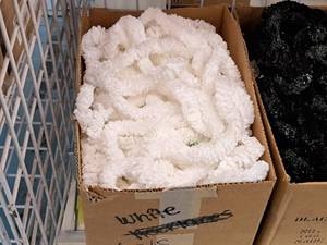 lot 2206 image: Lot of (75) White Leis