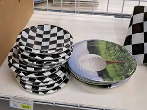 lot 2184 image: (10 Packs) 7 Checkered Plates and (5 Packs) 9 Golf Ball Plates