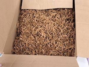 lot 2173 image: Lot of (1 Box) Spring Fill Crinkle Cut Kraft Shred