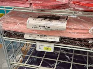lot 2141 image: Lot of (2) SatinWrap Packs of Tissue Wrap 20x30