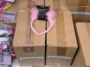lot 2241 image: Lot of (2 Cases) Wiggly Willie Head Boppers (no veil) 12-count ( 24 total items )