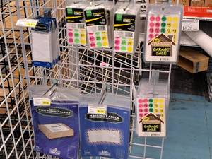 lot 2260 image: Assorted Garage Sale Labels,Multi-Purpose Labels