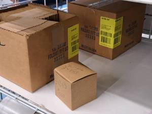 lot 2271 image: Lot of (151) Gift Boxes 3x3x3