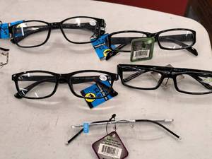 lot 2354 image: Lot of (5) 150 Reading Glasses