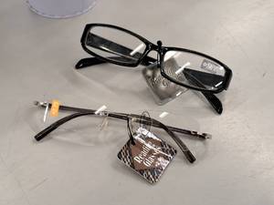 lot 2364 image: Lot of (2) 275 Reading Glasses