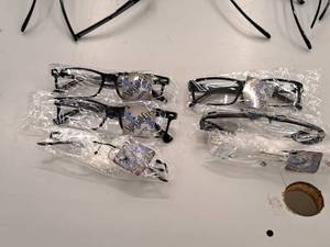 lot 2378 image: Lot of (6) 225 Reading Glasses