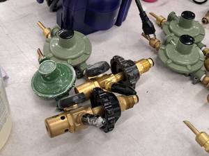 lot 2393 image: Lot of (2) Tank Regulator Valves (Used)