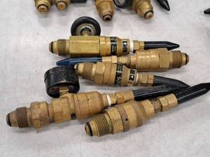 lot 2399 image: Lot of (5) Helium Tank Valve Parts (Used)