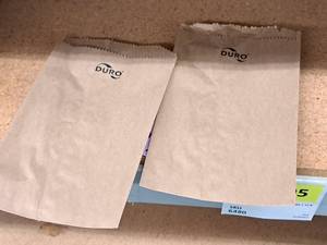 lot 2289 image: Lot of (1 Bundle) Natural Merchandise Bags 1000-count 6x9