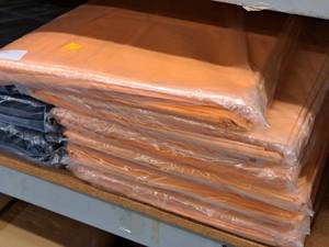lot 2306 image: Lot of (7 Reams - 200ctream) Peach Tissue Wrap 20x30