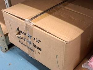 lot 2312 image: Lot of (5 Reams - 200ctream) Violet Tissue Wrap 20x30