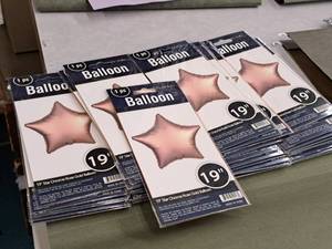 lot 2559 image: Lot of (10) 19 Chrome Rose Gold Star Balloons
