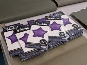 lot 2566 image: Lot of (10) 19 Chrome Purple Star Balloons