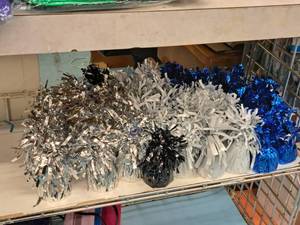 lot 2483 image: Lot of (44) Assorted Foil Balloon Weights 2-14Dx5