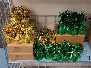 lot 2488 image: Lot of (80) Assorted Green & Gold  Foil Balloon Weights 2-14Dx5
