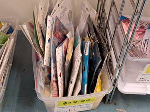 lot 2508 image: Lot of (1 Bin) Assorted Partial Packs and Full Packs of Balloons (Over 20 Packs)