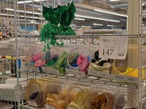 lot 2513 image: (10) Containers of Assorted 19 Latex Balloons, (2) Foil Balloon Weights