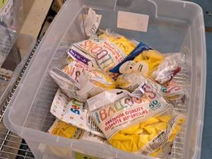 lot 2521 image: Lot of (8 Packs) 12 Balloons 50-count ( 400 Total Items )