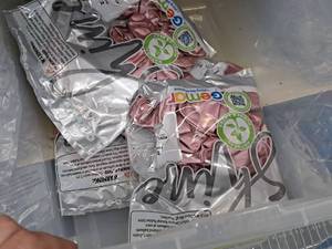 lot 2531 image: Lot of (4 Packs) 12 Balloons 25-count ( 100 Total Items )
